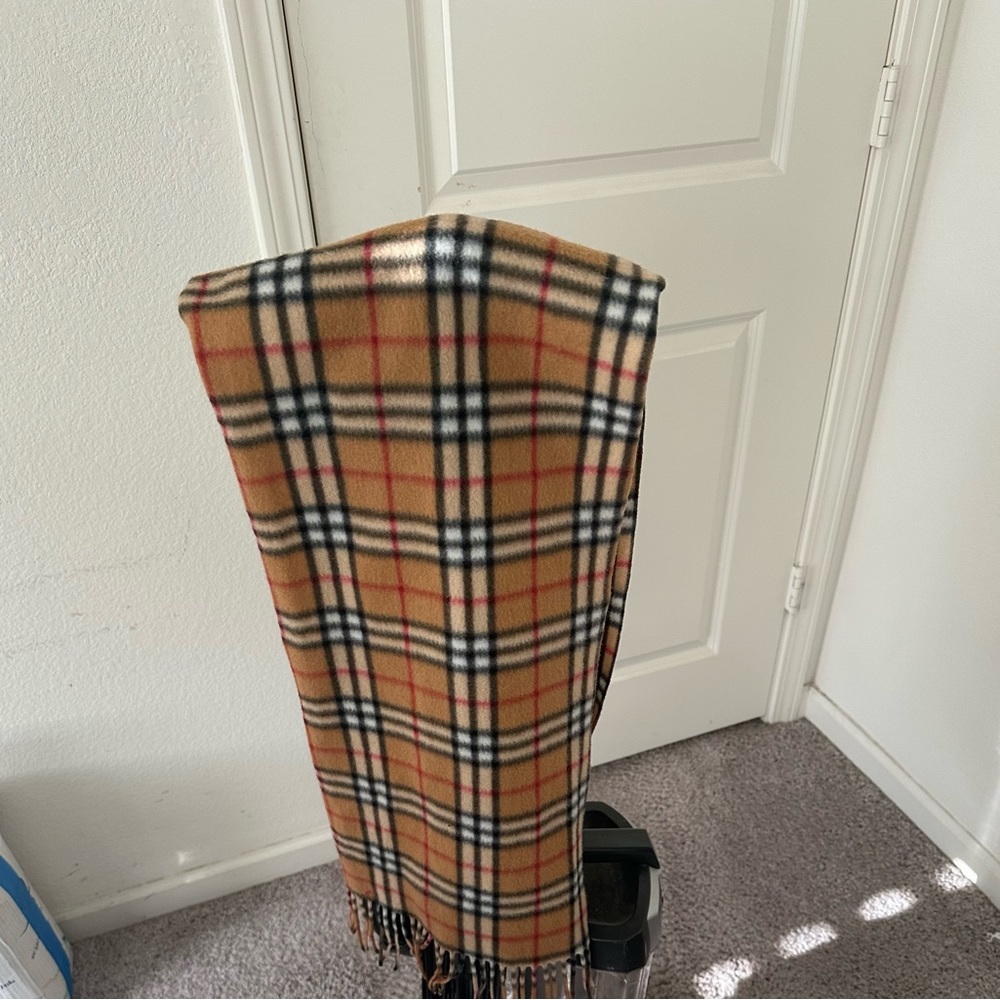Burberry scarf